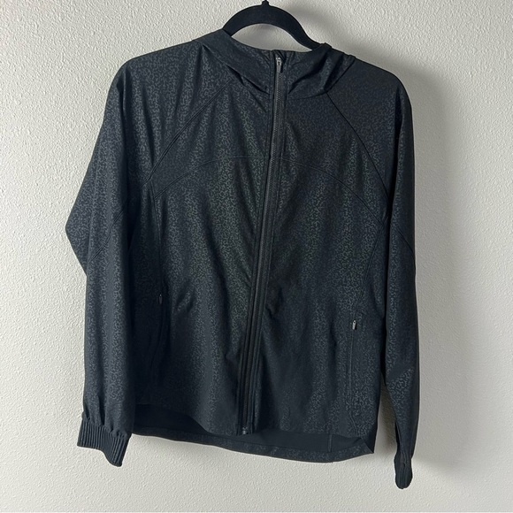 NWOT Athleta Racer Running Free Jacket Printed Black Cosmos Hooded Running Women - Picture 4 of 15